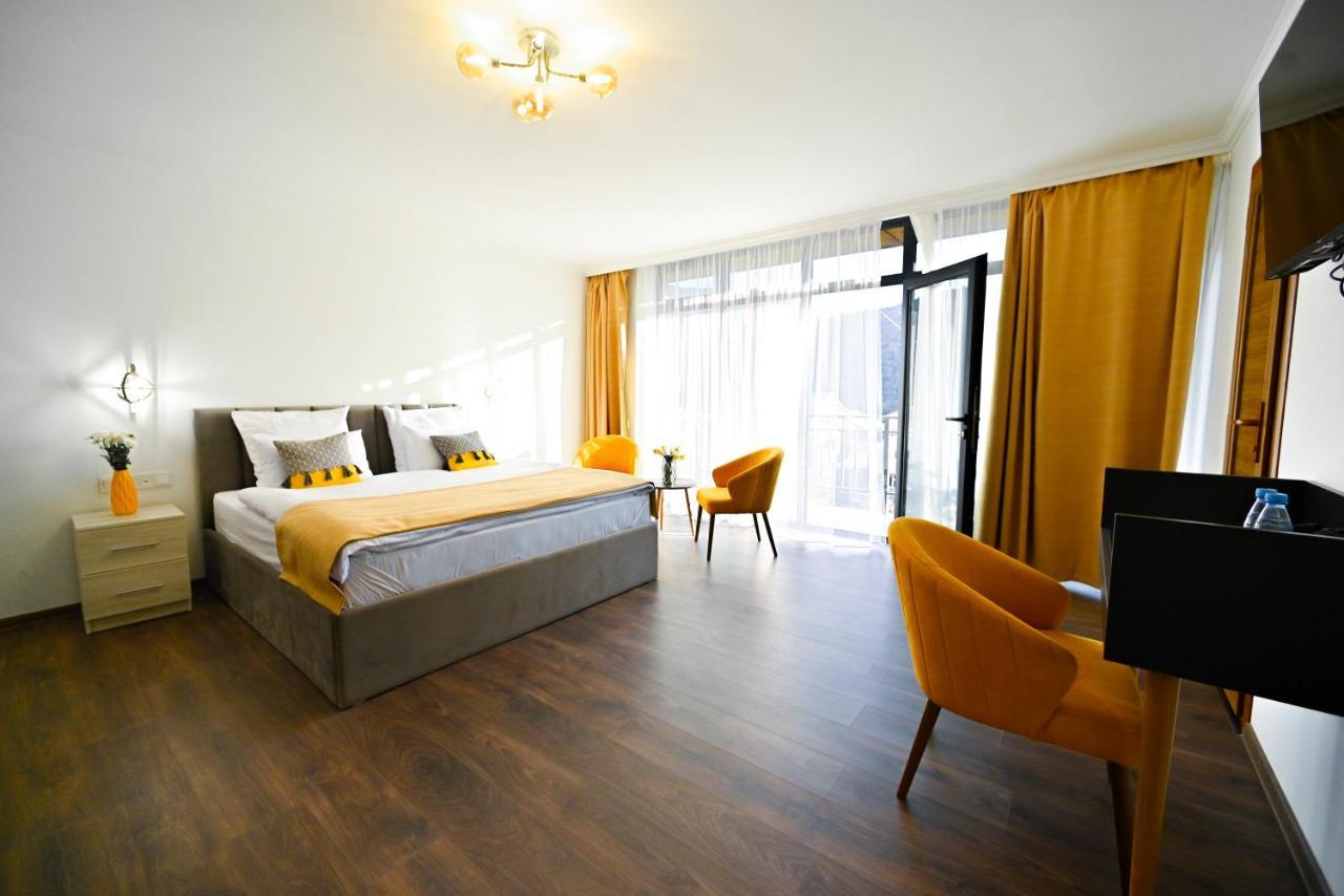 Aurelia Hotel & Restaurant Dilijan Exterior photo