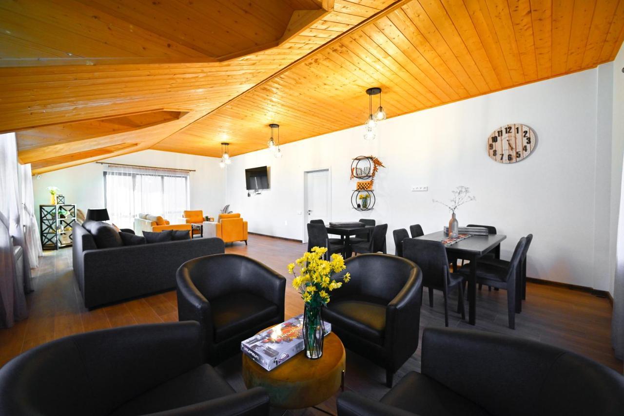 Aurelia Hotel & Restaurant Dilijan Exterior photo