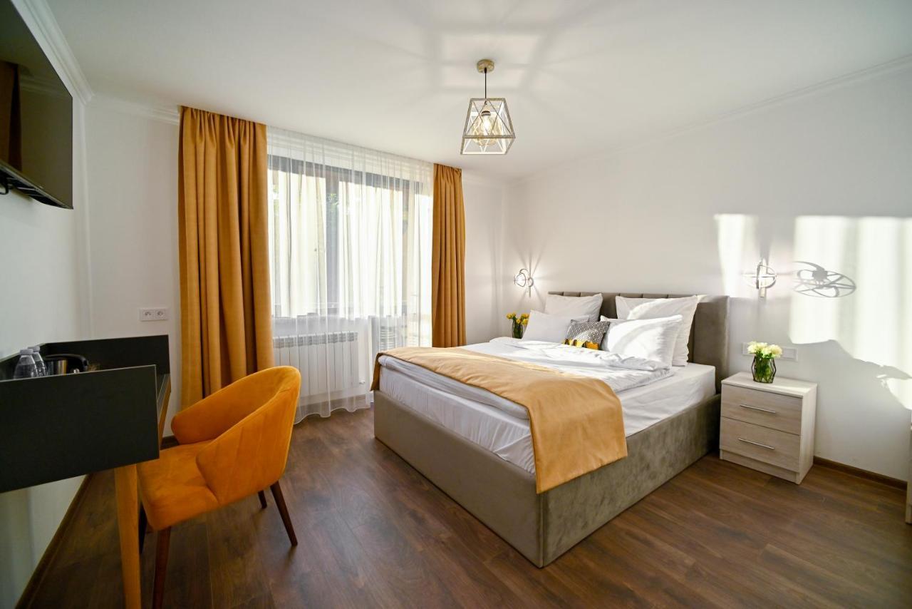 Aurelia Hotel & Restaurant Dilijan Exterior photo