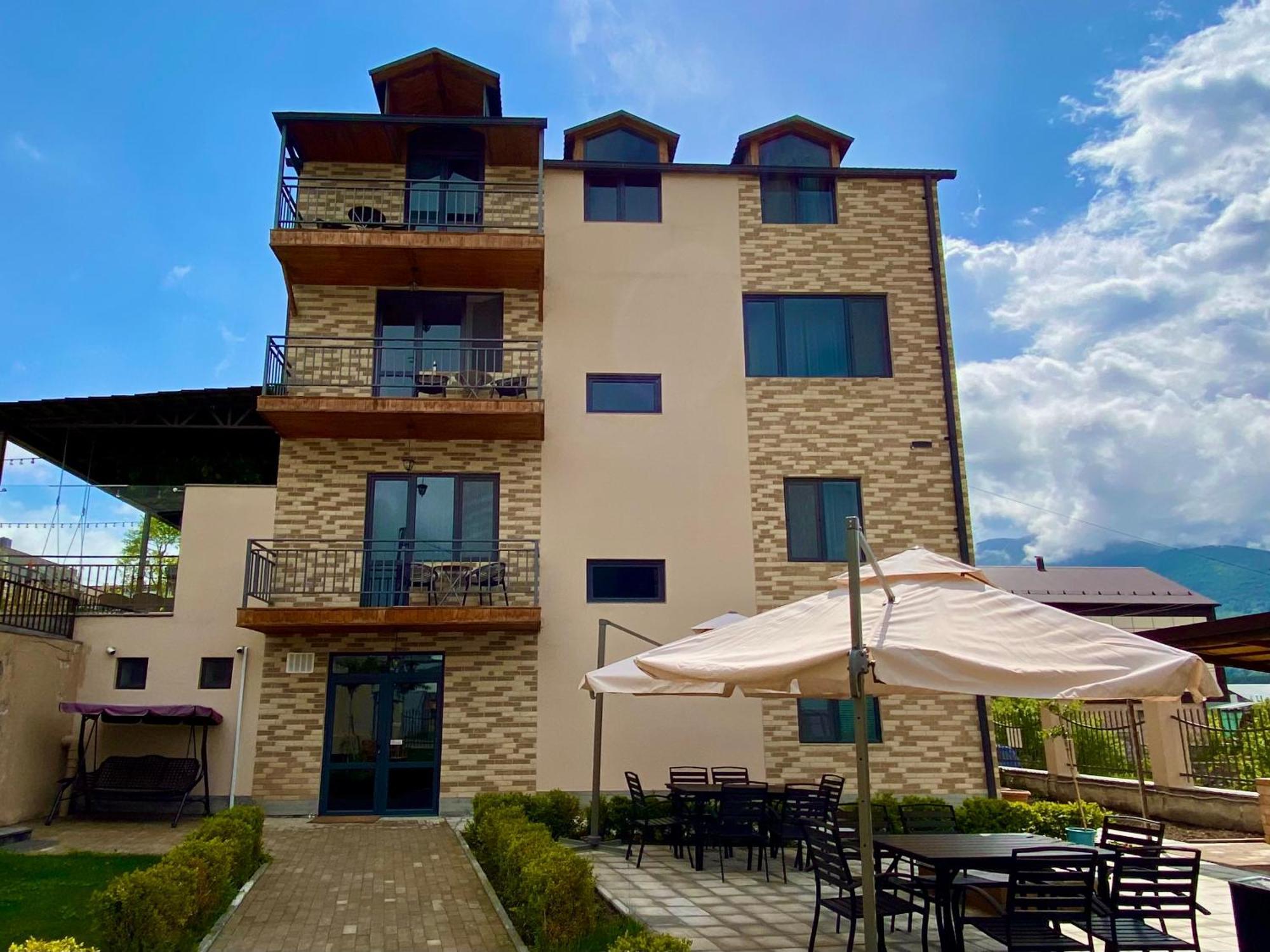 Aurelia Hotel & Restaurant Dilijan Exterior photo