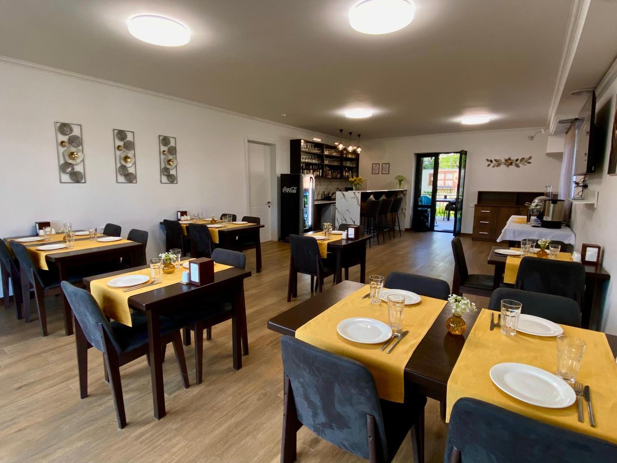 Aurelia Hotel & Restaurant Dilijan Exterior photo