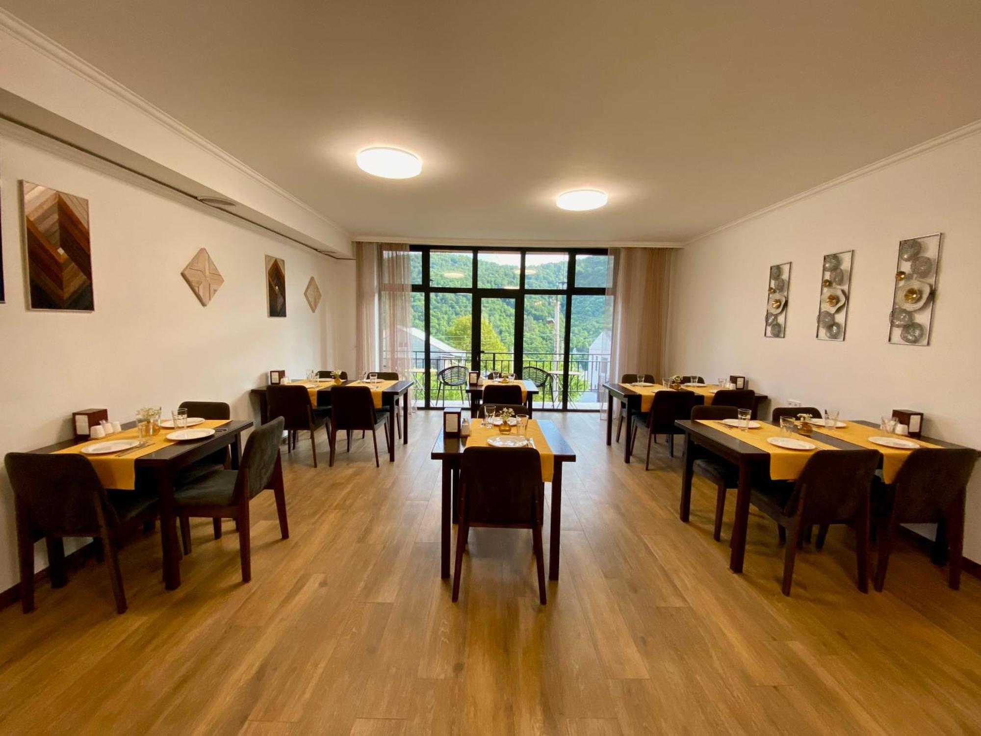 Aurelia Hotel & Restaurant Dilijan Exterior photo